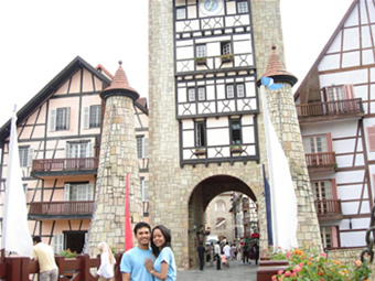 in front colmar tropicale